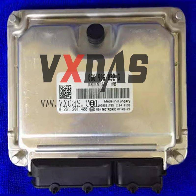 Engine Control Module For VW Sagitar ECU 03C906016AM MED17.5.5